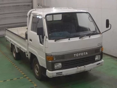 Toyota HIACE TRUCK