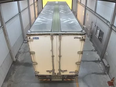 Isuzu TRUCK