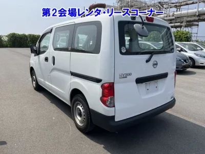 Nissan NV200