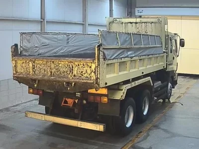 Isuzu TRUCK