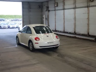 Volkswagen NEW BEETLE