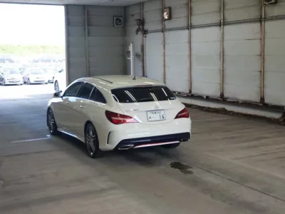 Mercedes-Benz CLA CLASS