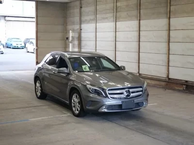 Mercedes-Benz GLA CLASS