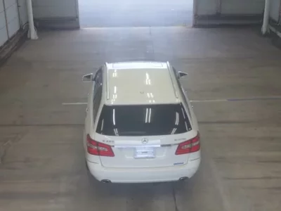 Mercedes-Benz E CLASS WAGON