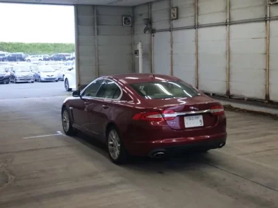 Jaguar XF SERIES