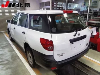 Nissan AD