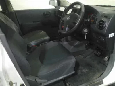 Nissan AD
