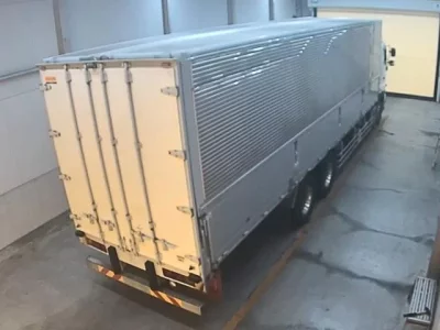 Hino TRUCK