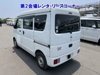 Nissan CLIPPER VAN