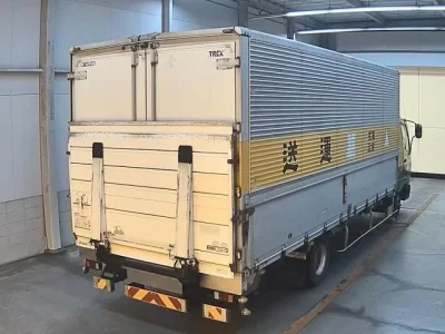 Mitsubishi FUSO FIGHTER