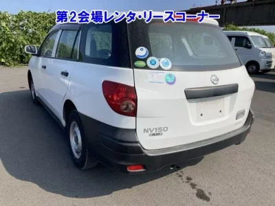 Nissan AD