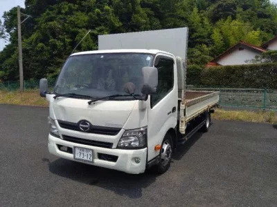 Hino DUTRO