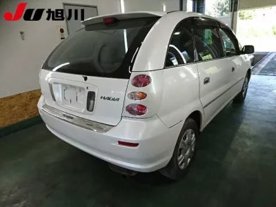 Toyota NADIA