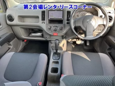 Nissan AD