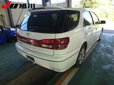 Toyota VISTA ARDEO