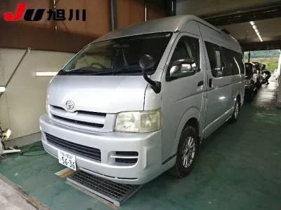 Toyota REGIUS ACE VAN