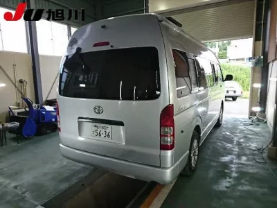 Toyota REGIUS ACE VAN