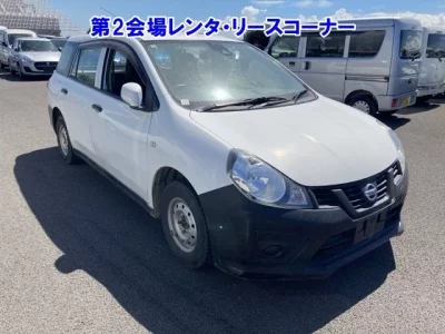 Nissan AD