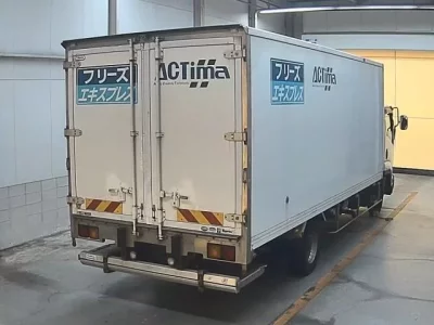 Isuzu FORWARD