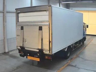 Nissan CONDOR