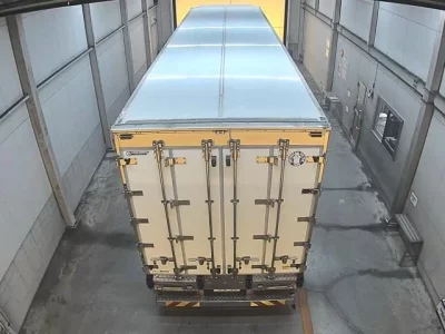Hino TRUCK