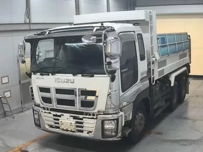 Isuzu TRUCK