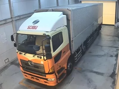 Hino TRUCK