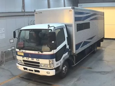 Mitsubishi FUSO FIGHTER