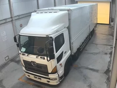 Hino TRUCK