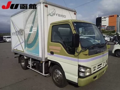 Isuzu ELF