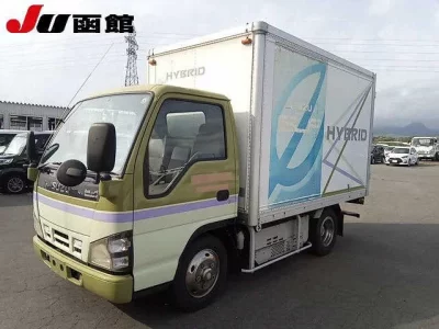 Isuzu ELF