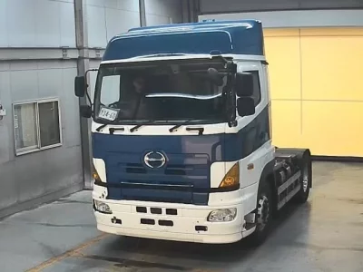 Hino TRUCK