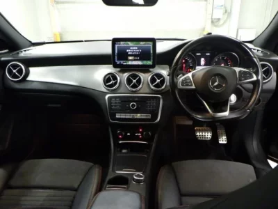 Mercedes-Benz CLA CLASS