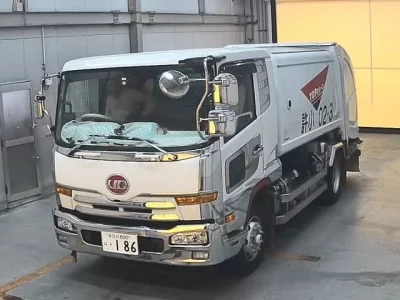 Nissan CONDOR