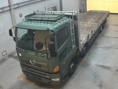 Hino TRUCK