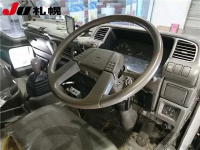 Isuzu JUSTON