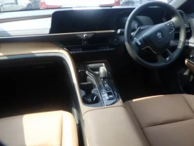 Toyota CROWN SPORT
