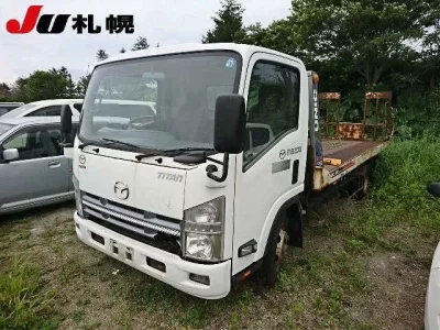 Mazda TITAN