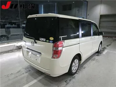 Honda STEP WAGON