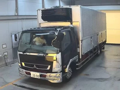 Mitsubishi FUSO FIGHTER