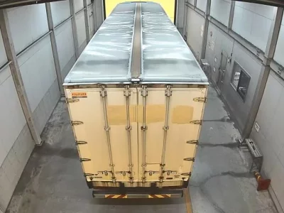 Hino TRUCK