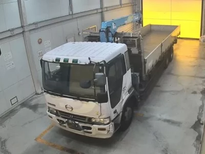 Hino TRUCK