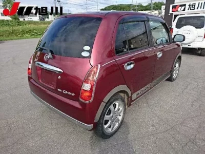 Daihatsu MIRA
