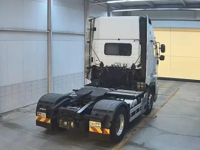 Hino TRUCK