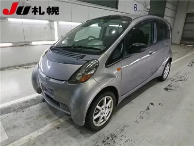Mitsubishi I