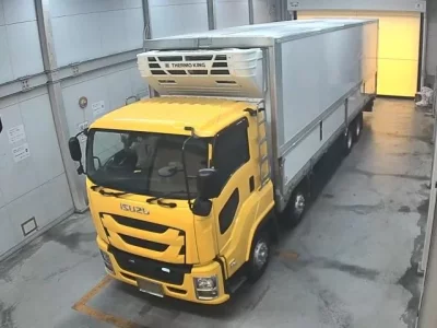 Isuzu TRUCK