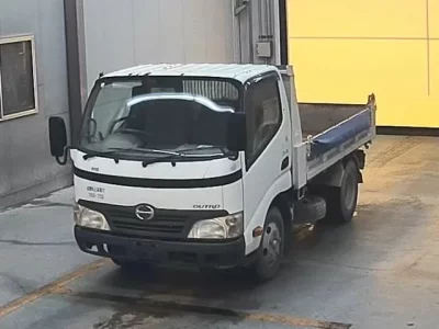 Hino DUTRO