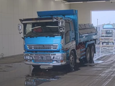 Isuzu GIGA