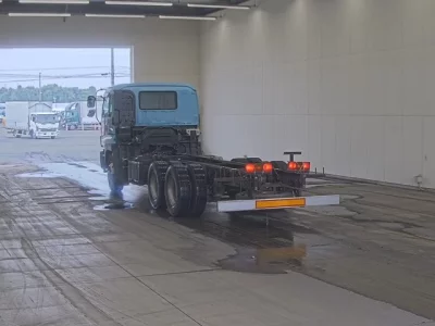 Isuzu GIGA