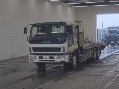 Isuzu GIGA